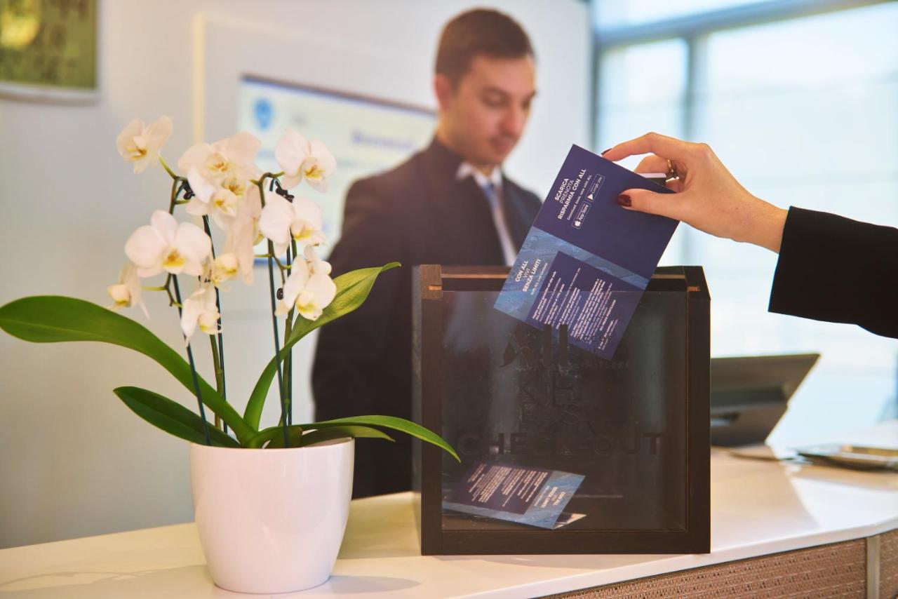 Novotel Torino Corso Giulio Cesare Экстерьер фото